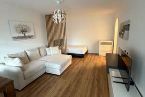 Frisch sanierte, voll möblierte Wohnung mit hochwertiger Ausstattung – sofort bezugsfertig – Deutschenbaurstraße 36, 86157 Pfersee-Nord, Augsburg – Vorschaubild 1