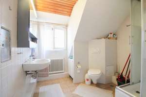 Attraktive Kapitalanlage in Bestlage: Vielseitige DHH mit stabiler Vermietung in Bad-Cannstatt – Die vollständige Adresse der Immobilie erhältst du vom Anbieter., 70376 Neckarvorstadt, Stuttgart – Vorschaubild 13