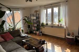 2-ZW mit großer Wohnküche und Balkon im unteren Frauenland!