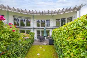 LAGE, LAGE, LAGE! STILVOLLES EINFAMILIENHAUS DIREKT AM BUNTEN GARTEN! – Die vollständige Adresse der Immobilie erhältst du vom Anbieter., 41063 Eicken, Mönchengladbach – Vorschaubild 2