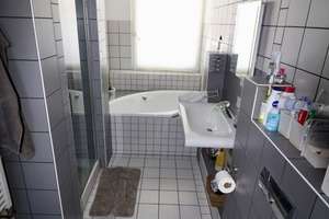 3-Zimmer Penthousewohnung mit großzügiger Dachterrasse und Außenstellplatz! – Die vollständige Adresse der Immobilie erhältst du vom Anbieter., 42651 Solingen-Mitte, Solingen – Vorschaubild 20