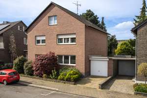 3 Familienhaus mit 2 freien, großen Wohnungen plus Garage in Bergheim-Büsdorf – Windmühlenstr. 24, 50129 Bergheim – Vorschaubild 39