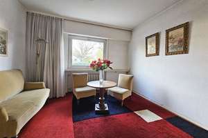 Unternehmervilla mit traumhaftem Garten in Top-Lage – Die vollständige Adresse der Immobilie erhältst du vom Anbieter., 55131 Oberstadt, Mainz – Vorschaubild 9