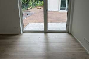 Erstbezug Neubau: 3-Zimmer mit Terrasse in den Elbvororten – 86,7 m², EG – Tönninger Weg 73 b, 22609 Osdorf, Hamburg – Vorschaubild 3