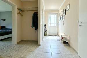Großzügiges Wohnhaus direkt an der Ostsee – ideal für Familien, Mehrgenerationen und Kapitalanleger – Die vollständige Adresse der Immobilie erhältst du vom Anbieter., 23968 Hohenkirchen – Vorschaubild 4