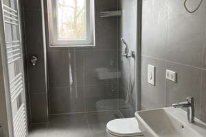 Frisch renovierte 3-Zimmer-Wohnung im EG mit Balkon!