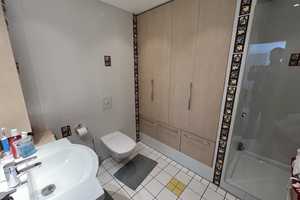 Property thumbnail 13