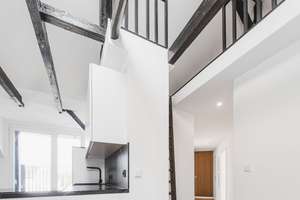 Einzigartige Design-Dachgeschosswohnung mit Loft-Charakter in Bestlage von Düsseldorf-Unterbilk – Die vollständige Adresse der Immobilie erhältst du vom Anbieter., 40219 Unterbilk, Düsseldorf – Vorschaubild 2