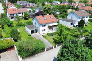 Teilsanierungsbedürftiges Mehrgenerationenhaus mit vielfältigen Nutzungsmöglichkeiten 
 
 – Die vollständige Adresse der Immobilie erhältst du vom Anbieter., 85609 Aschheim – Vorschaubild 5