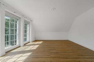 Exklusive Maisonette mit traumhafter Sonnenterrasse in begehrter Lage – Die vollständige Adresse der Immobilie erhältst du vom Anbieter., 40474 Golzheim, Düsseldorf – Vorschaubild 26