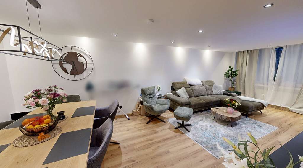 Immobilie in Unterhaching - ***Selbstbezug oder Kapitalanlage*** 4-Zimmerwohnung mit Blick über Unterhaching - Bild 1