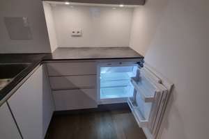 Hochwertige 2-Zimmerwohnung mit EBK und exklusivem Bad in hervorragender City-Lage – Franziska-Schmitz-Straße 4, 80634 Neuhausen, München – Vorschaubild 10
