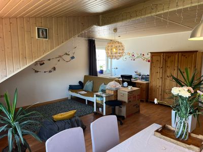 Ruhige Dachgeschosswohnung mit herrlicher Aussicht