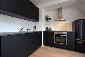 Toll und stilvoll möblierte Maisonette-Wohnung mit Balkon im beliebten Stuttgarter Westen – Die vollständige Adresse der Immobilie erhältst du vom Anbieter., 70563 Hölderlinplatz, Stuttgart – Vorschaubild 16