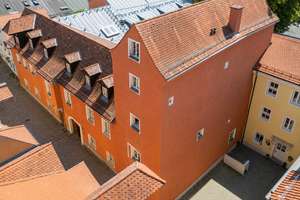 Bezugsfertiges Altstadtjuwel – komplett möbliert, mit historischem Gewölbe und Freisitz – Die vollständige Adresse der Immobilie erhältst du vom Anbieter., 93047 Innenstadt, Regensburg – Vorschaubild 13