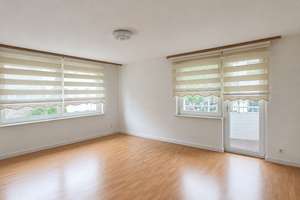 Helle und gepflegte 3-Zimmer-Wohnung mit Balkon in zentraler Lage von Essen – Duisburgerstr. 7, 45145 Frohnhausen, Essen – Vorschaubild 2