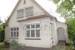 Charmantes Einfamilienhaus auf großzügigem Grundstück mit viel Potenzial – Die vollständige Adresse der Immobilie erhältst du vom Anbieter., 26133 Kreyenbrück, Oldenburg (Oldenburg) – Vorschaubild 4