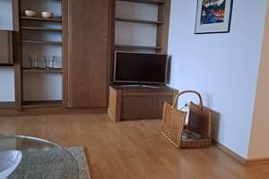 Wunderschöne Aussicht in Mörsenbroich: 6. OG mit Aufzug, Pool & Sauna – 40470 Mörsenbroich, Düsseldorf – Vorschaubild 10