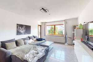 Schöne 2,5-Zimmer-Erdgeschosswohnung mit Terrasse in Eriskirch – Die vollständige Adresse der Immobilie erhältst du vom Anbieter., 88097 Eriskirch – Vorschaubild 2