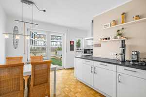 Gartenwohnung am St.-Anna-Platz - 2,5 Zimmer - frei ab 1.11.2025 – München – Vorschaubild 1