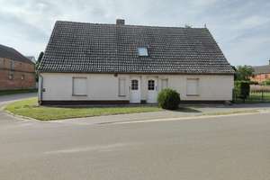 Wohnhaus mit ELW in Groß PInnow – Hohenselchower Str. 17, 16306 Hohenselchow-Groß Pinnow – Vorschaubild 1