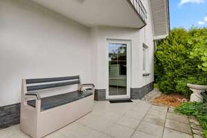 Luxuriöse Architektenvilla! 1.417 m² Grundstück in ruhiger Traumlage mit modernster Technik und ELW – Die vollständige Adresse der Immobilie erhältst du vom Anbieter., 95339 Wirsberg – Vorschaubild 19