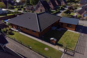 Nur 40 Km von HH- KfW 55 mit Wohlfühlcharakter und Outdoorpool – Die vollständige Adresse der Immobilie erhältst du vom Anbieter., 25578 Neuenbrook – Vorschaubild 14