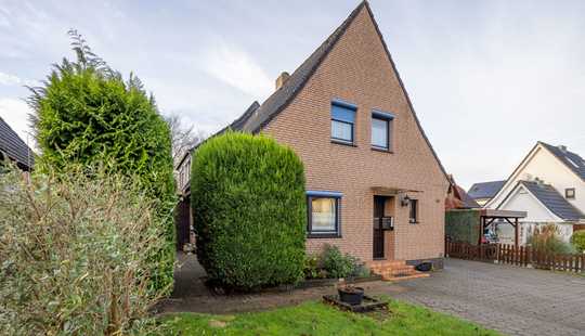 Bild von Ruhige und zentrale Lage in Bremen-Burglesum mit sonnigem Grundstück