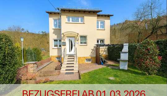 Bild von Ruhig gelegenes Einfamilienhaus mit Panorama-Dachterrasse