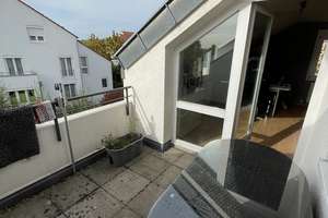Möblierte 2-Zimmer-Wohnung mit Balkon, Einbauküche & TG-Stellplatz in Bietigheim-Bissingen – Max-Liebermann-Straße x, 74321 Bietigheim-Bissingen – Vorschaubild 4