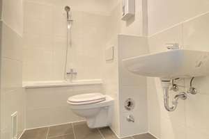 ***ERSTBEZUG NACH SANIERUNG – FAMILIEN AUFGEPASST*** Sehr helle 3-Zimmer-Wohnung mit Balkon *** – Kurt-Schumacher-Straße 190c, 45881 Schalke-Nord, Gelsenkirchen – Vorschaubild 11