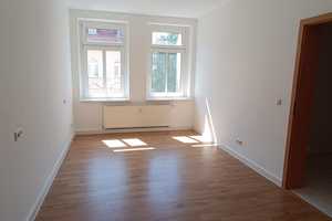 Schöne und renovierte 3-Zimmer-Wohnung mit Balkon in Altlindenau – Uhland Straße 14, 4177 Leipzig – Vorschaubild 2