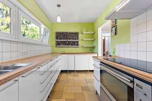 Viel Raum für Familie & Generationen: Einfamilienhaus mit Einliegerwohnung und Doppelgarage – Die vollständige Adresse der Immobilie erhältst du vom Anbieter., 76227 Durlach, Karlsruhe – Vorschaubild 6