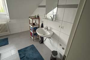 Praktische 2-Zimmer-Dachgeschoss Wohnung Bahnhofsnah in Ehningen  – Schillerstraße 4/1, 71139 Ehningen – Vorschaubild 10