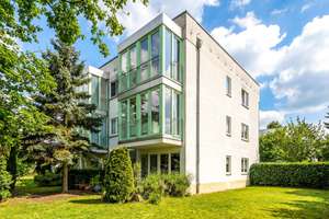 **Attraktives Wohnungspaket – 4 vermietete Eigentumswohnungen mit Stellplätzen** – Die vollständige Adresse der Immobilie erhältst du vom Anbieter., 12349 Buckow, Berlin – Vorschaubild 1