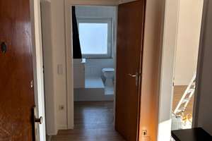 Helle 2-Zimmer-Wohnung im 2. OG in Remscheid-Innenstadt – Peterstraße 43, 42853 Nordstadt, Remscheid – Vorschaubild 2