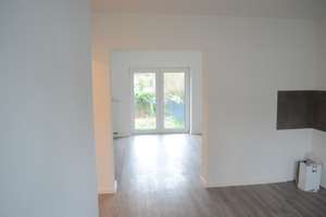 Mehrparteienhaus mit weiterem Entwicklungspotenzial – Die vollständige Adresse der Immobilie erhältst du vom Anbieter., 51107 Rath/Heumar, Köln – Vorschaubild 2