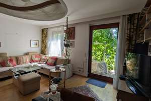 Für die kleine Familie: Reihenmittelhaus mit schattiger Weinlaube und hübschem Gärtchen! – Die vollständige Adresse der Immobilie erhältst du vom Anbieter., 70327 Untertürkheim (Ortsteil), Stuttgart – Vorschaubild 4