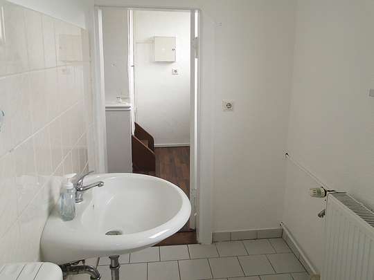 Freistehendes 2-Familienhaus in Wandlitz mit Ausbaumöglichkeiten - Bild 16