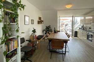 2,5-Zimmer-Loft  in Stuttgart-West mit Weitblick ab 01.09.  – Schloßstraße 61, 70176 Feuersee, Stuttgart – Vorschaubild 6