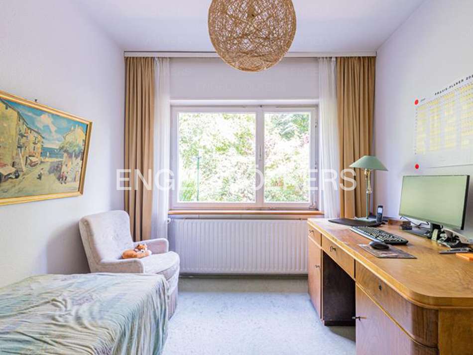 Arbeitszimmer