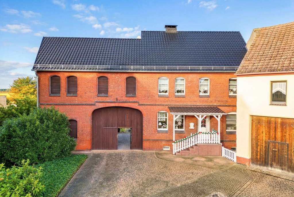 Immobilie in Jessen (Elster) - Vierseitenhof! Modernes Wohnhaus, Scheune, Nebengebäude in wundervoller Lage bei Jessen (Elster) - Bild 3