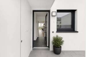 3 Zimmer, Reihenhaus 85 Quadratmeter, Terrasse im Grünen – Alter Sportplatz 4a, 38448 Heiligendorf, Wolfsburg – Vorschaubild 2