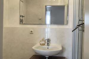 Helle ruhige 3-Zimmer-Wohnung mit Balkon in Obermenzing – 81245 Obermenzing, München – Vorschaubild 10