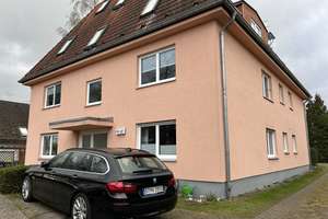 Gepflegte 3-Zimmer-Wohnung im 1. OG mit Balkon in Lichterfelde (Steglitz)