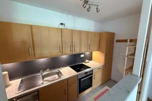 Geschmackvolle 2-Raum-Erdgeschosswohnung mit Einbauküche in Köln-Junkersdorf – Sterrenhofweg 43, 50858 Junkersdorf, Köln – Vorschaubild 3