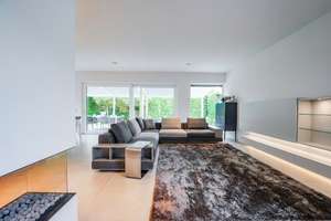Stilvolle Bauhausvilla || Premiumlage || Spa-Bereich || Wärmepumpe – Die vollständige Adresse der Immobilie erhältst du vom Anbieter., 50859 Widdersdorf, Köln – Vorschaubild 3