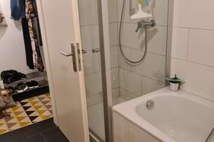 Exklusive 1,5-Zimmer Wohnung mit Terrasse und modernisiertem Badezimmer – Münzstr. 19, 47051 Altstadt, Duisburg – Vorschaubild 4
