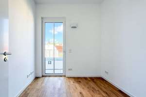 Kompakte Dachgeschosswohnung nah Schloß Charlottenburg - 2,5 Zimmer am Mierendorffplatz – Osnabrücker Straße 27, 10589 Charlottenburg, Berlin – Vorschaubild 10
