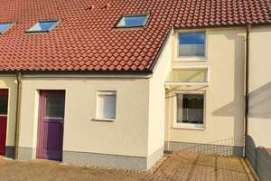 Reihenmittelhaus mit 129 m² Wohnfläche in Rostock Evershagen – Die vollständige Adresse der Immobilie erhältst du vom Anbieter., 18069 Evershagen, Rostock – Vorschaubild 1